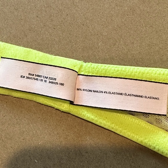 Victoria’s Secret Fish Net Push-Up Bra 36C - Picture 2 of 5